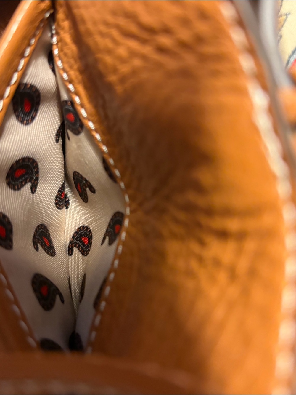 Vera Bradley NWT Pebbled Leather Mini Tote in Tan - Picture 4 of 7